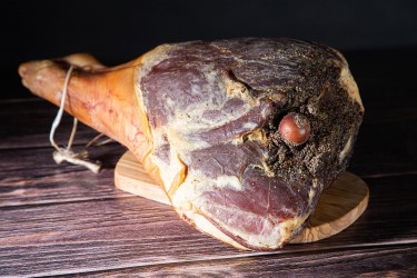 jambon d'Ardenne entier non fumé