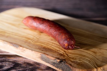 Saucisse piquante